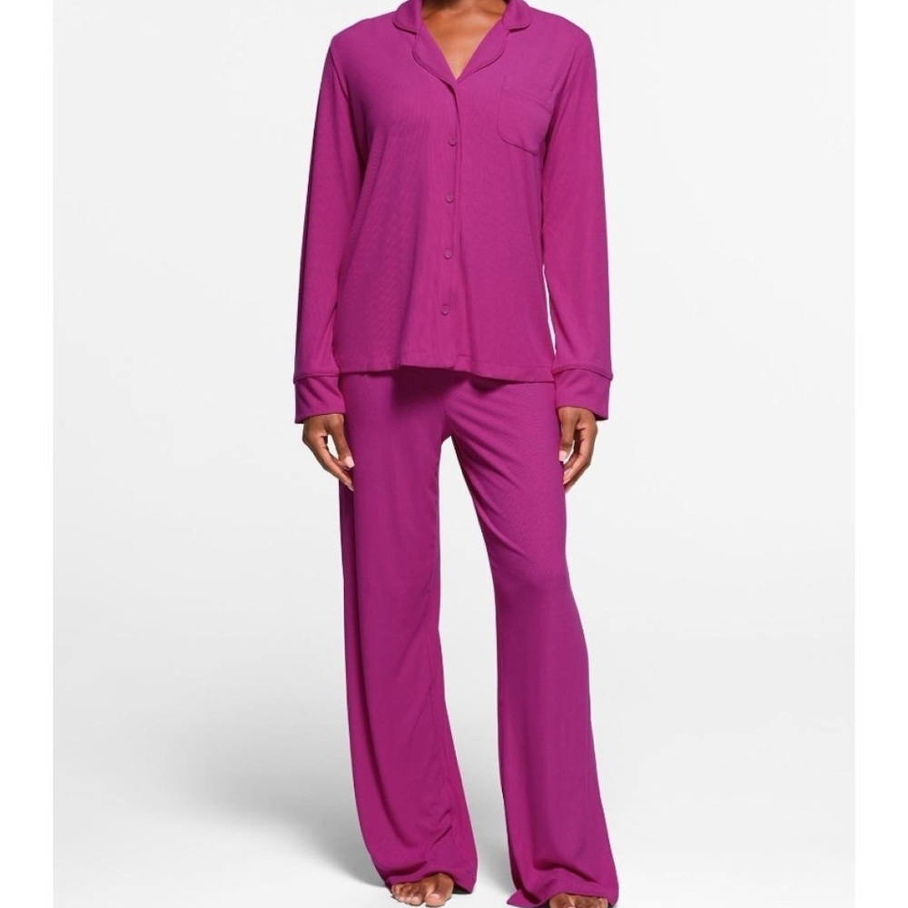 Skims Soft Lounge Set in Lolipop (purple)